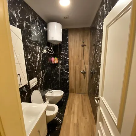 Retreat Apartment *